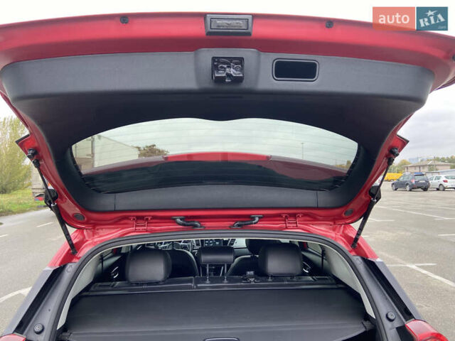 Красный Киа Niro, объемом двигателя 1.58 л и пробегом 119 тыс. км за 17250 $, фото 11 на Automoto.ua