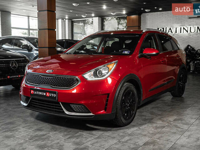 Красный Киа Niro, объемом двигателя 1.58 л и пробегом 163 тыс. км за 14900 $, фото 2 на Automoto.ua