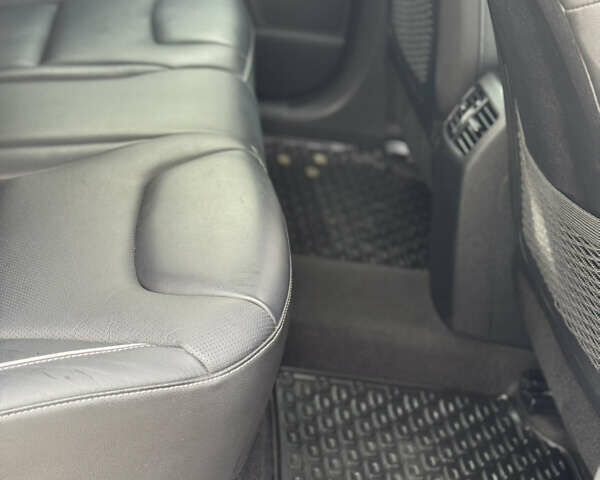 Красный Киа Niro, объемом двигателя 0 л и пробегом 135 тыс. км за 17299 $, фото 39 на Automoto.ua