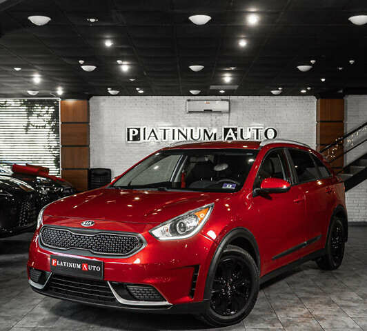 Красный Киа Niro, объемом двигателя 1.58 л и пробегом 163 тыс. км за 14900 $, фото 43 на Automoto.ua