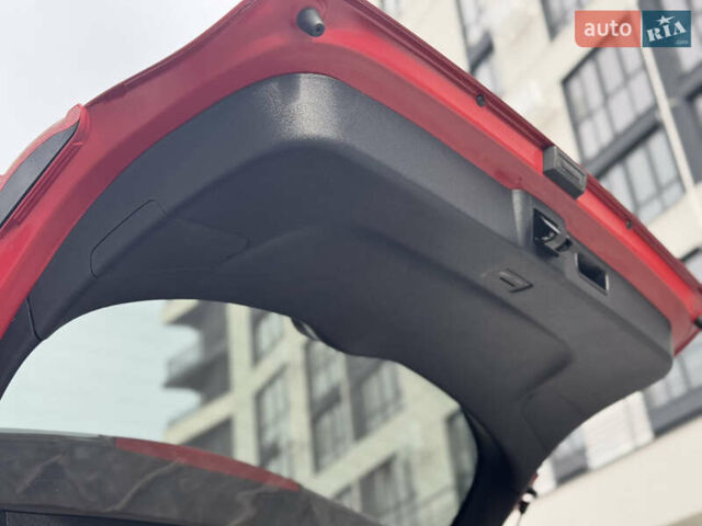 Красный Киа Niro, объемом двигателя 0 л и пробегом 135 тыс. км за 17299 $, фото 46 на Automoto.ua