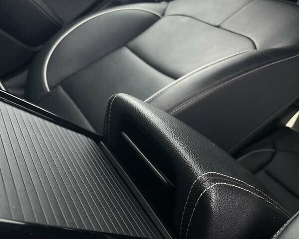 Киа Niro 2020 в Дрогобыче на Automoto.ua Красный Киа Niro, объемом двигателя 0 л и пробегом 159 тыс. км за 19399 $, фото 46 на Automoto.ua