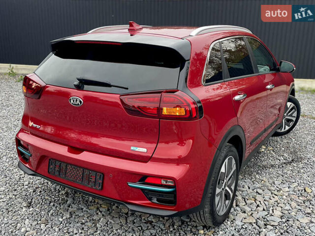 Киа Niro 2020 в Дрогобыче на Automoto.ua Красный Киа Niro, объемом двигателя 0 л и пробегом 159 тыс. км за 19399 $, фото 29 на Automoto.ua