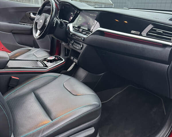 Красный Киа Niro, объемом двигателя 0 л и пробегом 144 тыс. км за 18800 $, фото 32 на Automoto.ua
