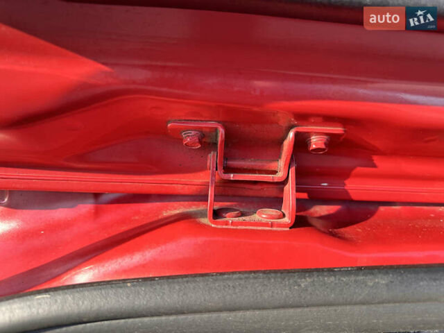 Красный Киа Niro, объемом двигателя 0 л и пробегом 163 тыс. км за 17850 $, фото 31 на Automoto.ua