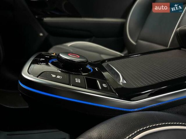 Красный Киа Niro, объемом двигателя 0 л и пробегом 47 тыс. км за 23900 $, фото 75 на Automoto.ua