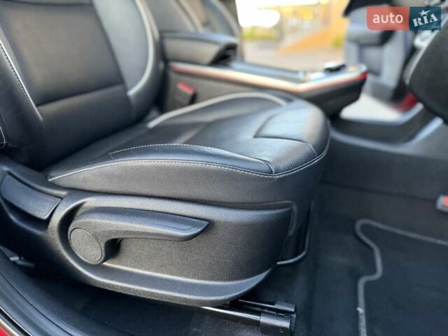 Красный Киа Niro, объемом двигателя 0 л и пробегом 67 тыс. км за 19850 $, фото 88 на Automoto.ua