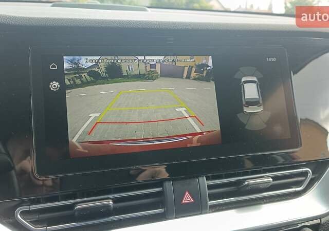 Красный Киа Niro, объемом двигателя 0 л и пробегом 105 тыс. км за 19999 $, фото 30 на Automoto.ua