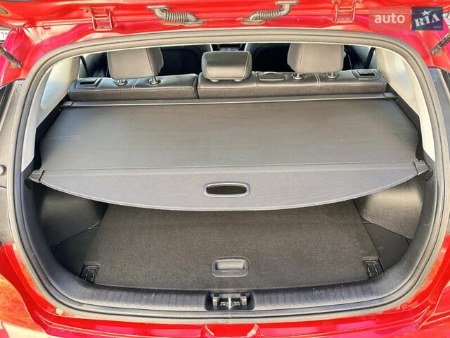 Красный Киа Niro, объемом двигателя 0 л и пробегом 163 тыс. км за 17850 $, фото 25 на Automoto.ua