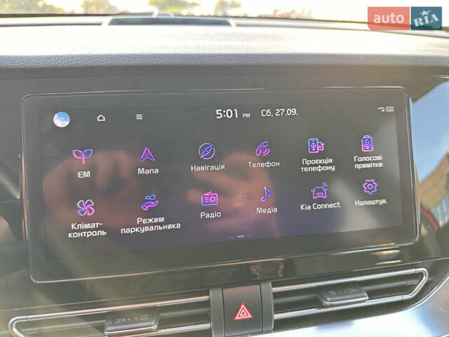 Красный Киа Niro, объемом двигателя 0 л и пробегом 163 тыс. км за 17850 $, фото 69 на Automoto.ua