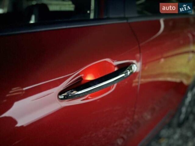 Красный Киа Niro, объемом двигателя 0 л и пробегом 67 тыс. км за 19850 $, фото 104 на Automoto.ua
