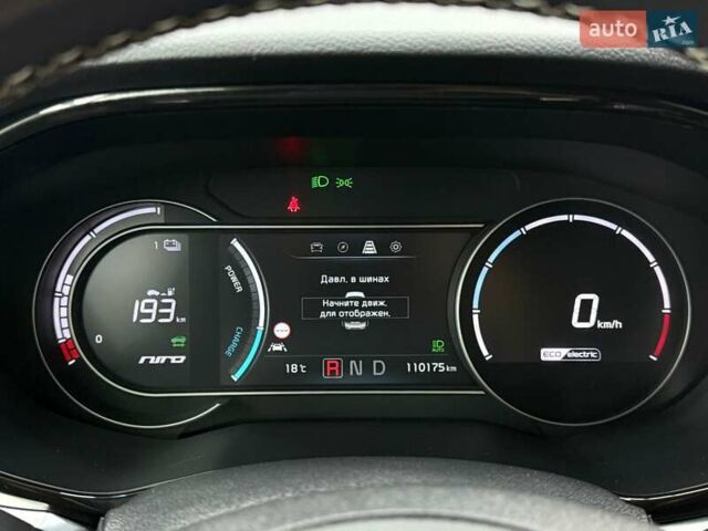 Червоний Кіа Niro, об'ємом двигуна 0 л та пробігом 110 тис. км за 19648 $, фото 20 на Automoto.ua