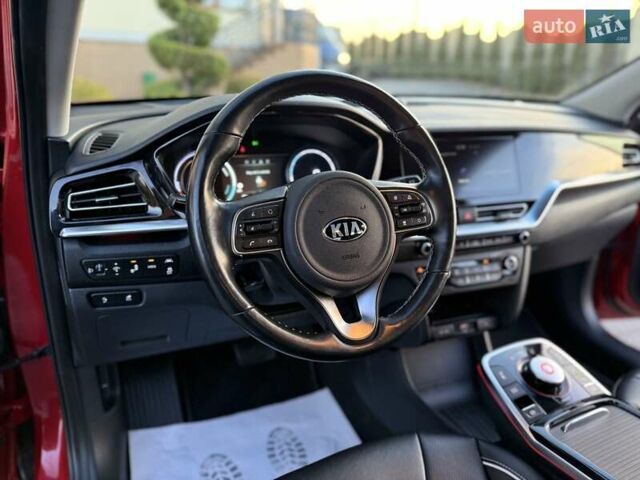 Красный Киа Niro, объемом двигателя 0 л и пробегом 67 тыс. км за 19850 $, фото 54 на Automoto.ua