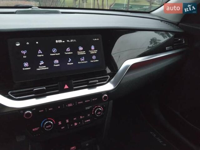 Красный Киа Niro, объемом двигателя 0 л и пробегом 87 тыс. км за 20492 $, фото 46 на Automoto.ua