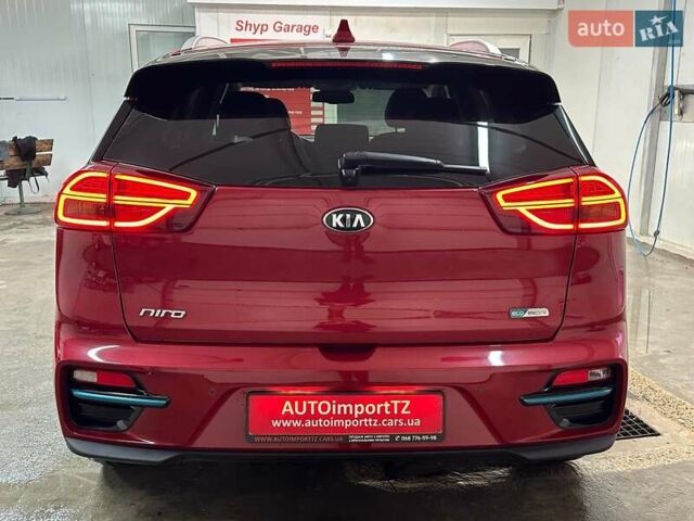 Красный Киа Niro, объемом двигателя 0 л и пробегом 47 тыс. км за 23900 $, фото 27 на Automoto.ua