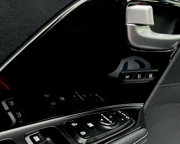 Киа Niro 2020 в Дрогобыче на Automoto.ua Красный Киа Niro, объемом двигателя 0 л и пробегом 159 тыс. км за 19399 $, фото 34 на Automoto.ua