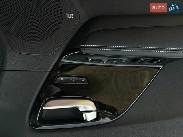 Червоний Кіа Niro, об'ємом двигуна 0 л та пробігом 61 тис. км за 23500 $, фото 35 на Automoto.ua