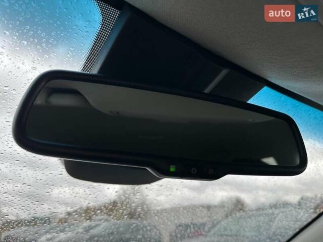 Красный Киа Niro, объемом двигателя 0 л и пробегом 47 тыс. км за 23900 $, фото 61 на Automoto.ua