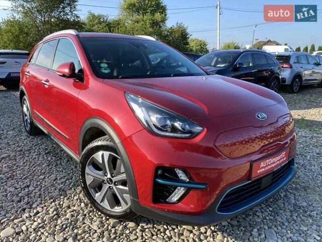 Червоний Кіа Niro, об'ємом двигуна 0 л та пробігом 128 тис. км за 19900 $, фото 16 на Automoto.ua