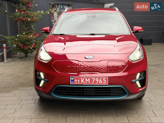 Червоний Кіа Niro, об'ємом двигуна 0 л та пробігом 151 тис. км за 18500 $, фото 69 на Automoto.ua