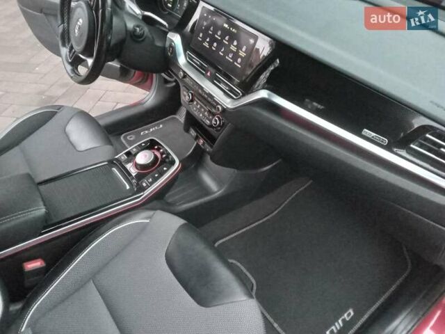 Красный Киа Niro, объемом двигателя 0 л и пробегом 87 тыс. км за 20492 $, фото 50 на Automoto.ua