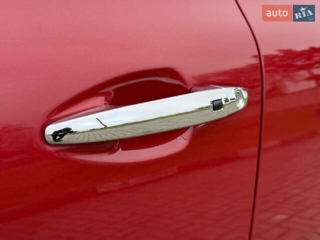 Червоний Кіа Niro, об'ємом двигуна 0 л та пробігом 128 тис. км за 19900 $, фото 18 на Automoto.ua