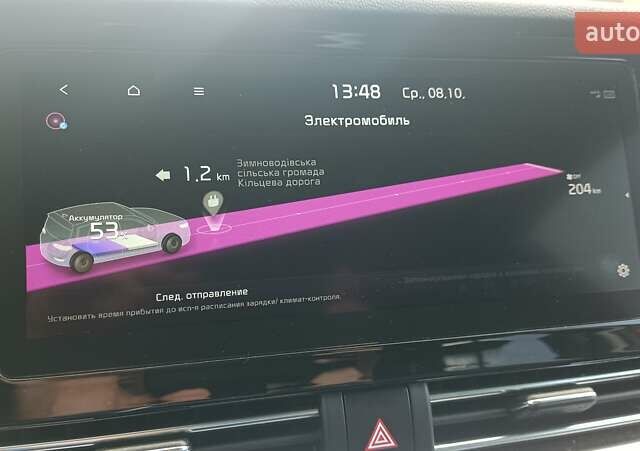 Красный Киа Niro, объемом двигателя 0 л и пробегом 105 тыс. км за 19999 $, фото 29 на Automoto.ua