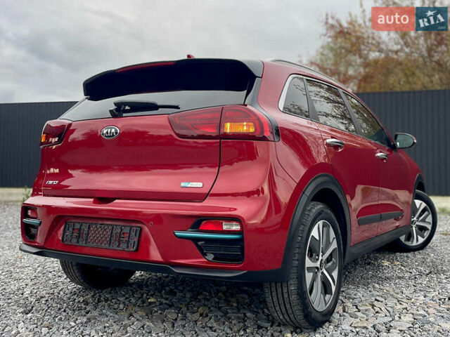 Киа Niro 2020 в Дрогобыче на Automoto.ua Красный Киа Niro, объемом двигателя 0 л и пробегом 159 тыс. км за 19399 $, фото 28 на Automoto.ua