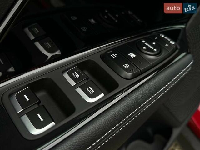 Красный Киа Niro, объемом двигателя 0 л и пробегом 47 тыс. км за 24900 $, фото 44 на Automoto.ua