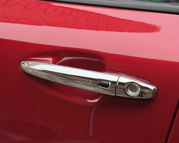 Красный Киа Niro, объемом двигателя 0 л и пробегом 144 тыс. км за 18800 $, фото 19 на Automoto.ua