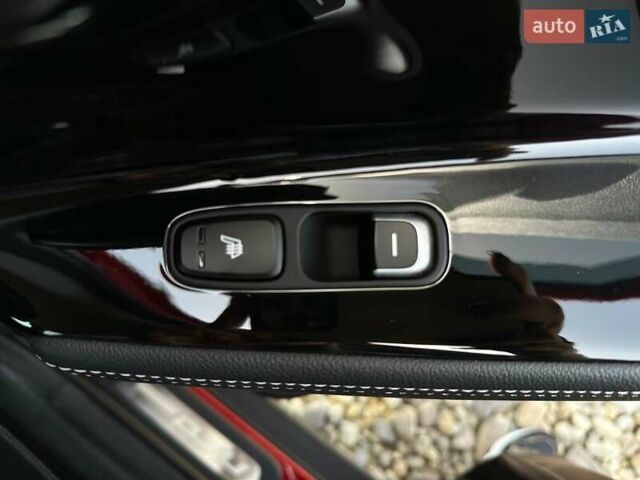 Киа Niro 2020 в Львове на Automoto.ua Красный Киа Niro, объемом двигателя 0 л и пробегом 48 тыс. км за 23700 $, фото 76 на Automoto.ua