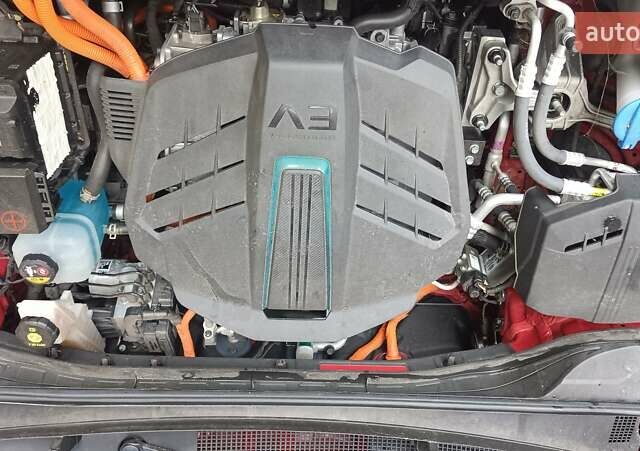 Киа Niro 2020 в Львове на Automoto.ua Красный Киа Niro, объемом двигателя 0 л и пробегом 105 тыс. км за 19999 $, фото 33 на Automoto.ua