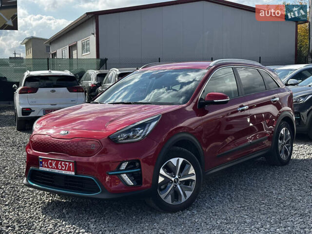 Красный Киа Niro, объемом двигателя 0 л и пробегом 44 тыс. км за 22600 $, фото 1 на Automoto.ua