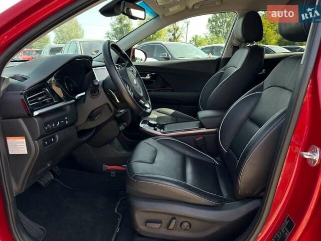 Червоний Кіа Niro, об'ємом двигуна 0 л та пробігом 48 тис. км за 23700 $, фото 2 на Automoto.ua