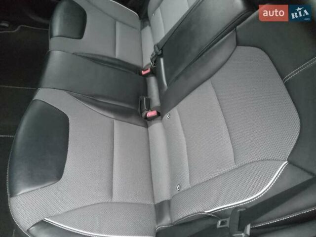 Красный Киа Niro, объемом двигателя 0 л и пробегом 87 тыс. км за 20492 $, фото 58 на Automoto.ua