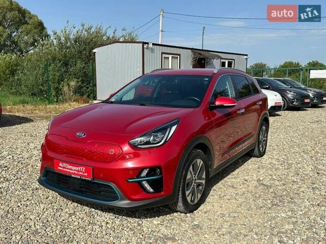 Червоний Кіа Niro, об'ємом двигуна 0 л та пробігом 48 тис. км за 23700 $, фото 16 на Automoto.ua