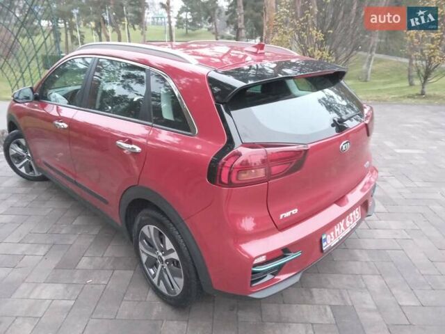 Красный Киа Niro, объемом двигателя 0 л и пробегом 87 тыс. км за 20492 $, фото 14 на Automoto.ua