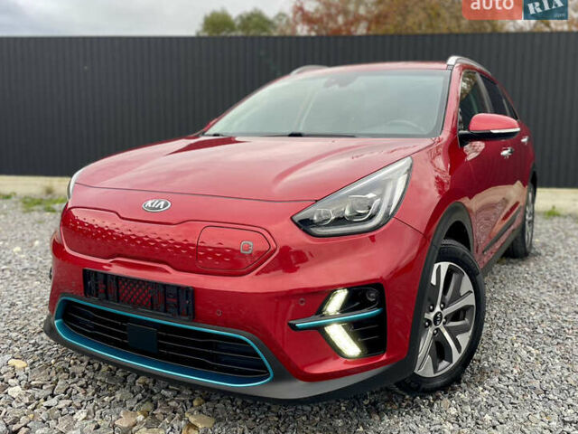 Киа Niro 2020 в Дрогобыче на Automoto.ua Красный Киа Niro, объемом двигателя 0 л и пробегом 159 тыс. км за 19399 $, фото 13 на Automoto.ua