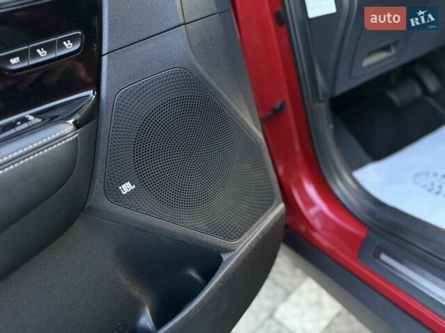 Красный Киа Niro, объемом двигателя 0 л и пробегом 67 тыс. км за 19850 $, фото 72 на Automoto.ua