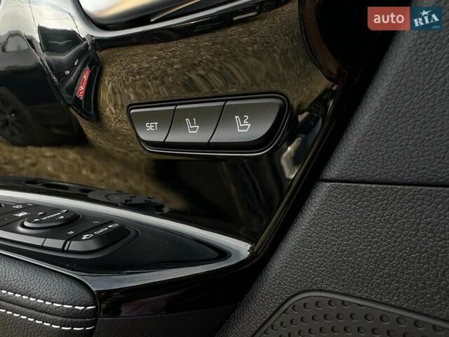 Червоний Кіа Niro, об'ємом двигуна 0 л та пробігом 61 тис. км за 23500 $, фото 6 на Automoto.ua