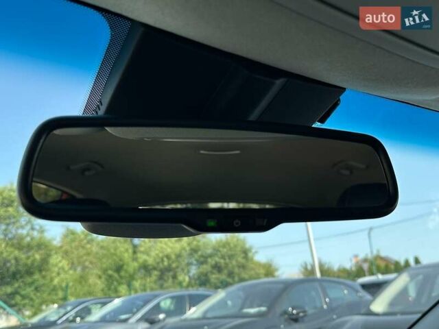 Киа Niro 2020 в Львове на Automoto.ua Красный Киа Niro, объемом двигателя 0 л и пробегом 48 тыс. км за 23700 $, фото 52 на Automoto.ua
