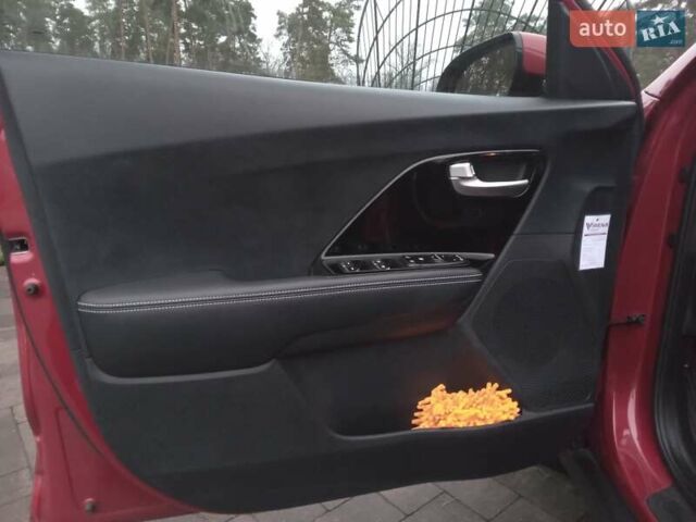 Красный Киа Niro, объемом двигателя 0 л и пробегом 87 тыс. км за 20492 $, фото 35 на Automoto.ua