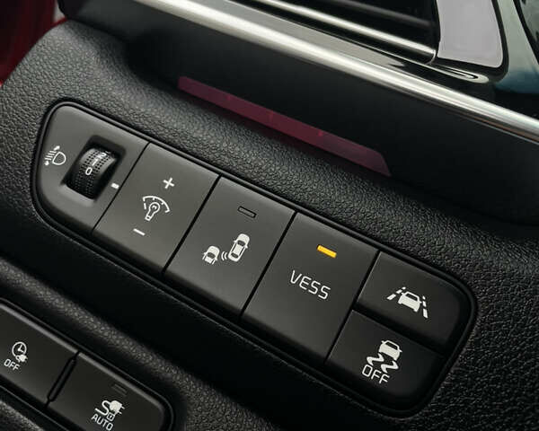 Киа Niro 2020 в Дрогобыче на Automoto.ua Красный Киа Niro, объемом двигателя 0 л и пробегом 159 тыс. км за 19399 $, фото 52 на Automoto.ua