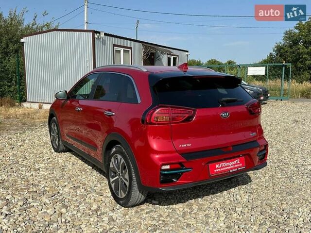 Киа Niro 2020 в Львове на Automoto.ua Красный Киа Niro, объемом двигателя 0 л и пробегом 48 тыс. км за 23700 $, фото 18 на Automoto.ua