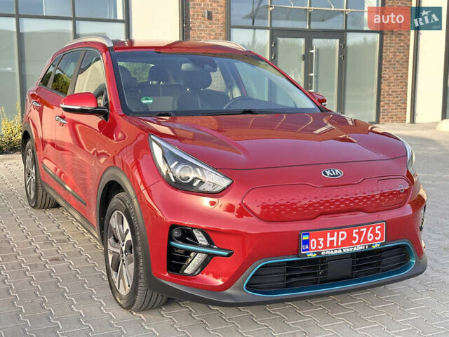 Красный Киа Niro, объемом двигателя 0 л и пробегом 161 тыс. км за 17950 $, фото 24 на Automoto.ua