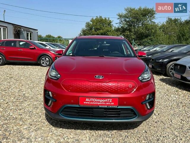 Киа Niro 2020 в Львове на Automoto.ua Красный Киа Niro, объемом двигателя 0 л и пробегом 48 тыс. км за 23700 $, фото 22 на Automoto.ua