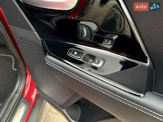 Червоний Кіа Niro, об'ємом двигуна 0 л та пробігом 128 тис. км за 19900 $, фото 54 на Automoto.ua