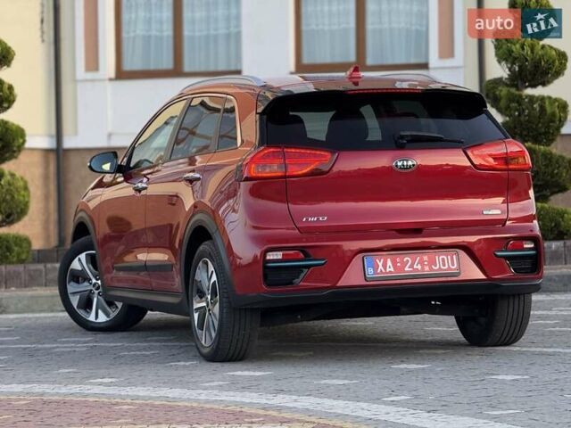 Красный Киа Niro, объемом двигателя 0 л и пробегом 67 тыс. км за 19850 $, фото 30 на Automoto.ua