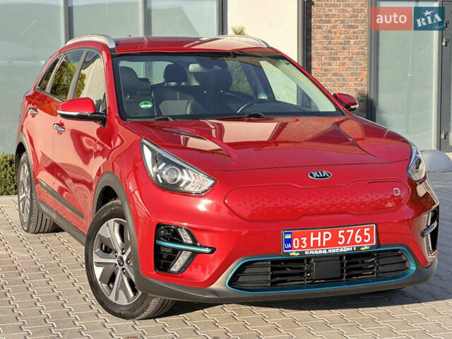 Красный Киа Niro, объемом двигателя 0 л и пробегом 161 тыс. км за 17950 $, фото 18 на Automoto.ua