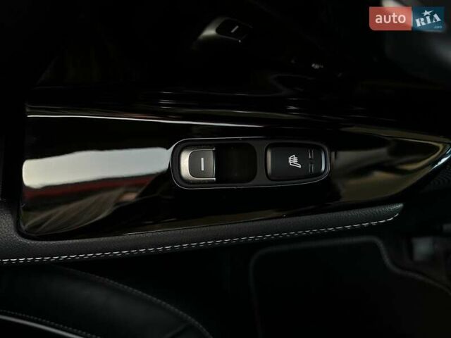 Червоний Кіа Niro, об'ємом двигуна 0 л та пробігом 48 тис. км за 23700 $, фото 67 на Automoto.ua